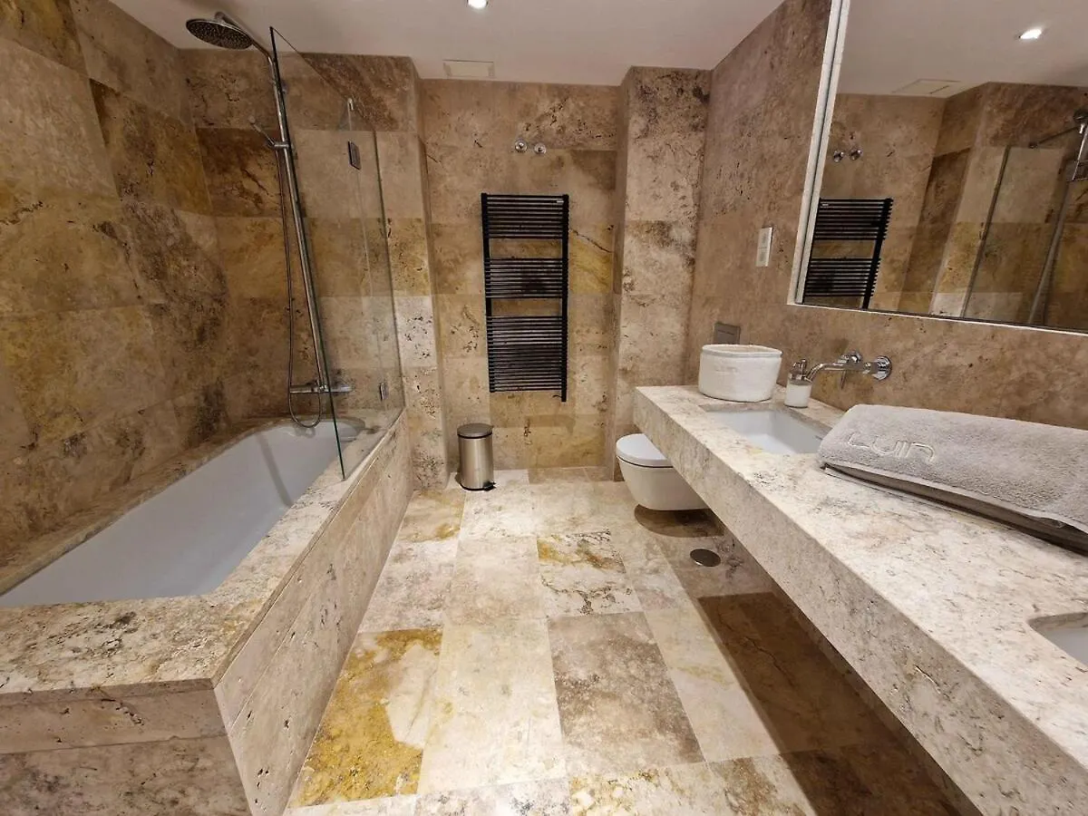 Luxury And Private Jacuzzi 300 Meters From The Beach Benalmádena Appartement