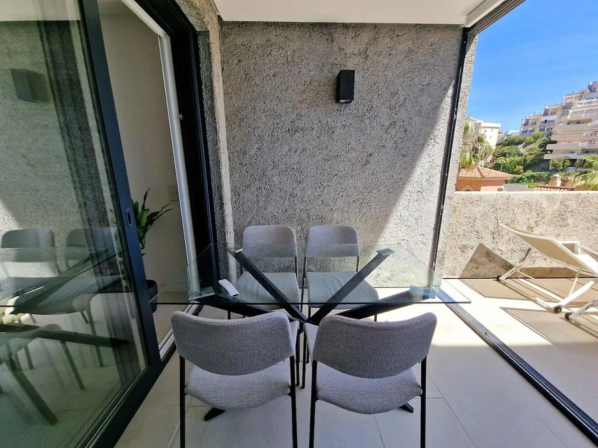 Appartement Luxury And Private Jacuzzi 300 Meters From The Beach Benalmádena Spanje