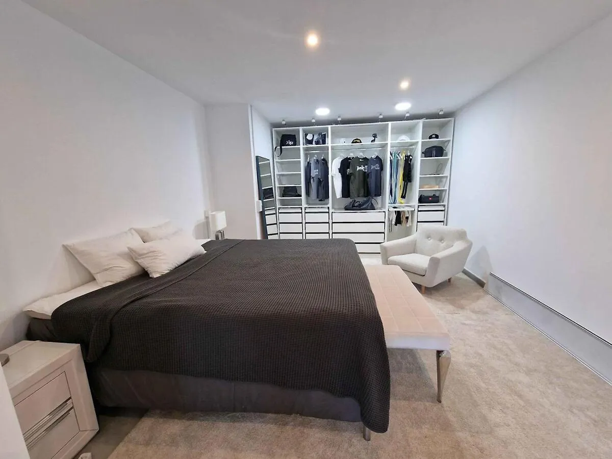 Luxury And Private Jacuzzi 300 Meters From The Beach Benalmádena Appartement