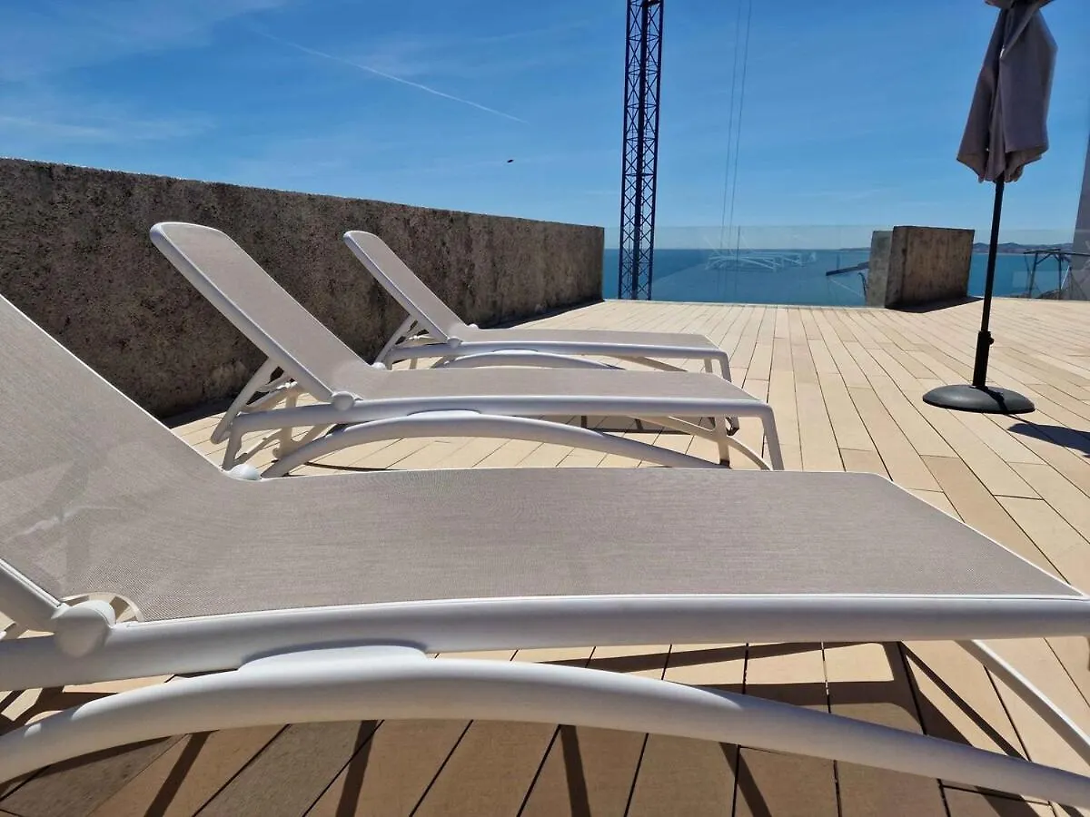 Luxury And Private Jacuzzi 300 Meters From The Beach Benalmadena 0*,