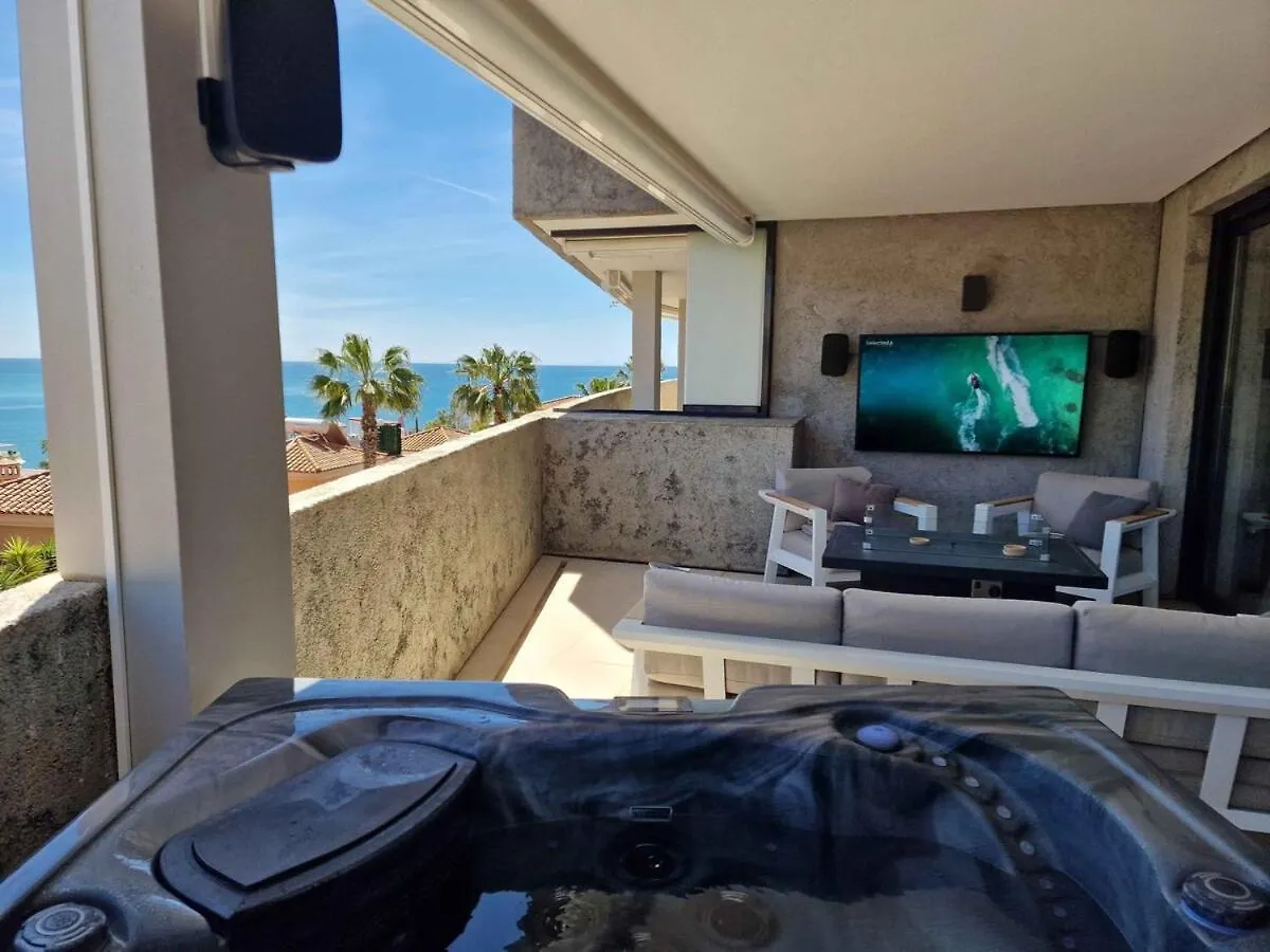 Apartment Luxury And Private Jacuzzi 300 Meters From The Beach Benalmadena Spain