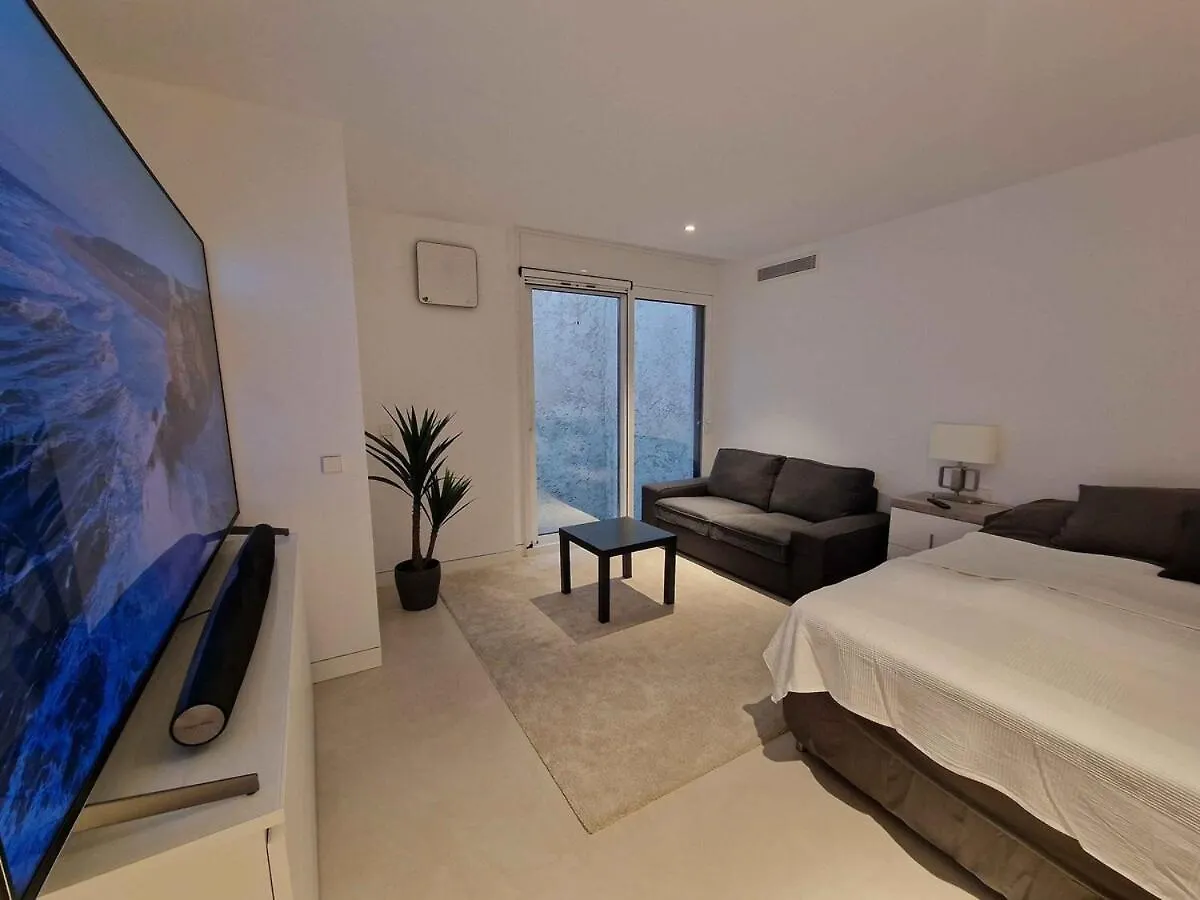 Luxury And Private Jacuzzi 300 Meters From The Beach Benalmadena Spain
